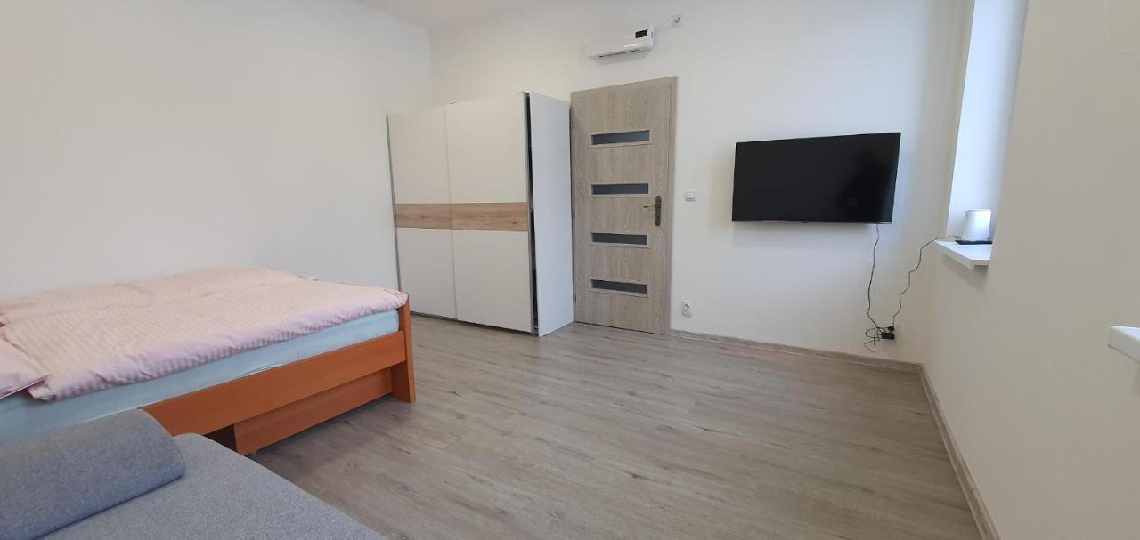 Apartment 35M2 Карлові Вари Екстер'єр фото