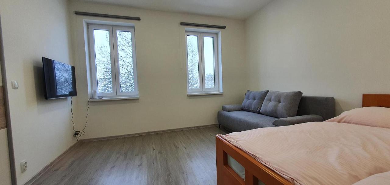 Apartment 35M2 Карлові Вари Екстер'єр фото